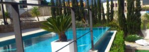 Mantenimiento de Piscinas en Mallorca Swimming pool maintenance. Schwimmbadpflege auf Mallorca